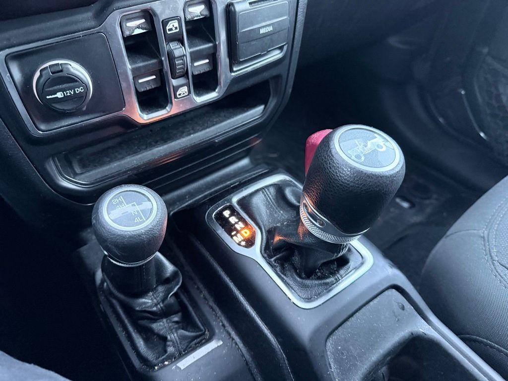 used 2019 Jeep Wrangler Unlimited car, priced at $20,487