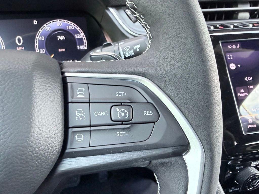 new 2026 Jeep Grand Cherokee car, priced at $35,969
