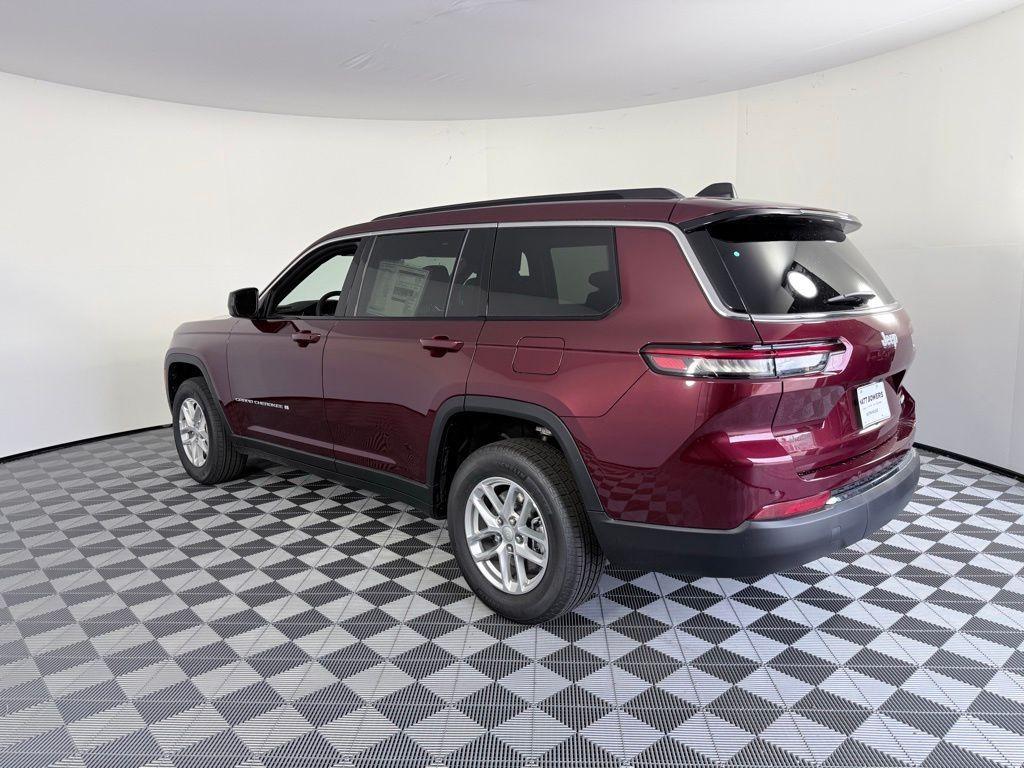 new 2026 Jeep Grand Cherokee car, priced at $33,474