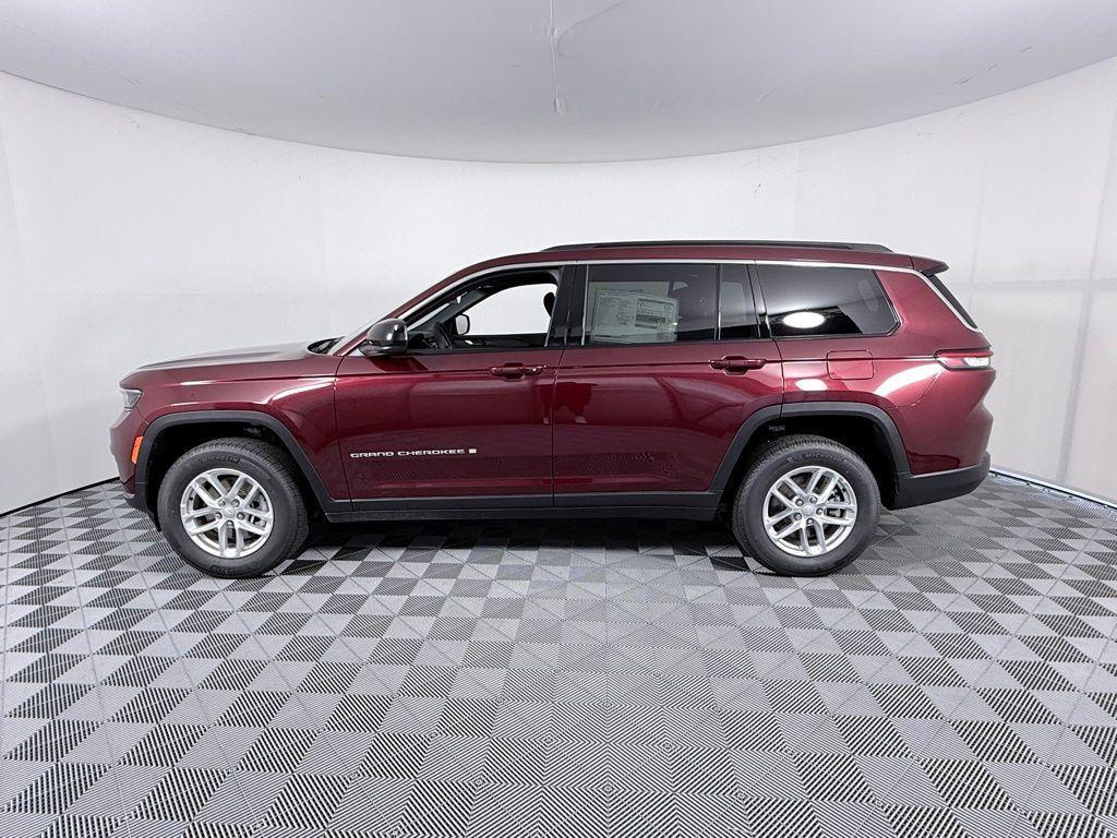 new 2026 Jeep Grand Cherokee car, priced at $33,474
