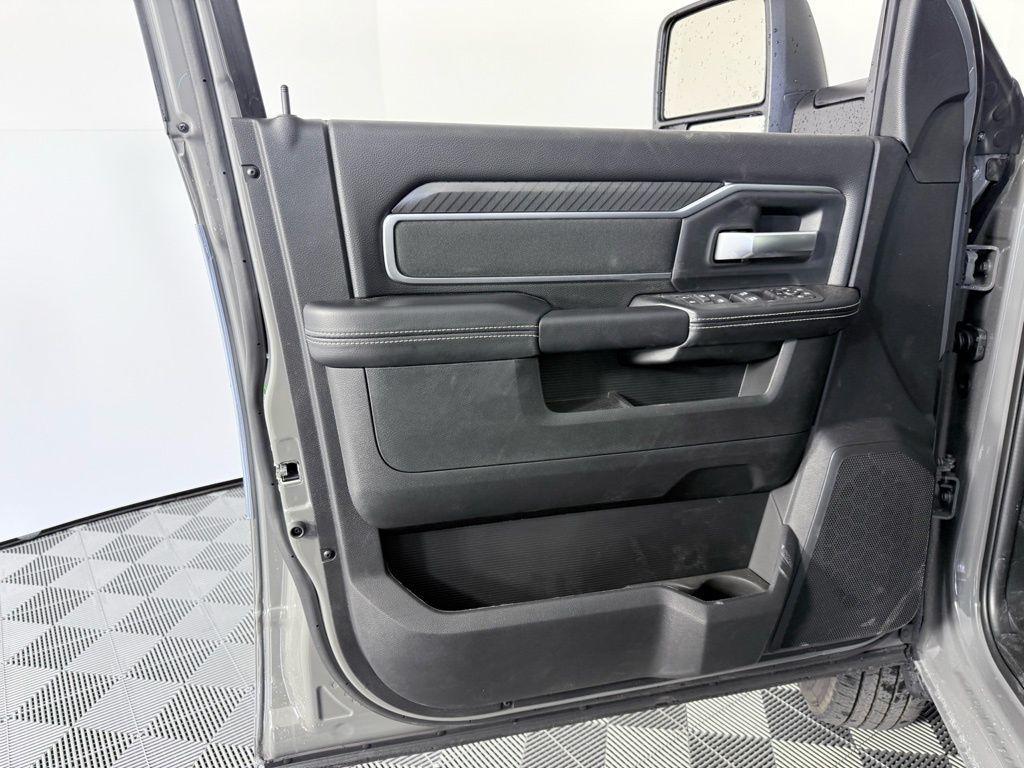 new 2026 Ram 3500 car, priced at $70,206