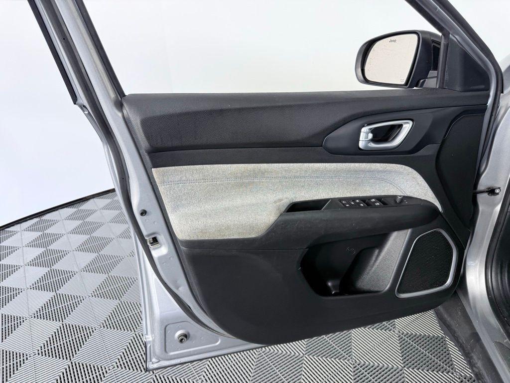 used 2023 Jeep Compass car, priced at $19,887