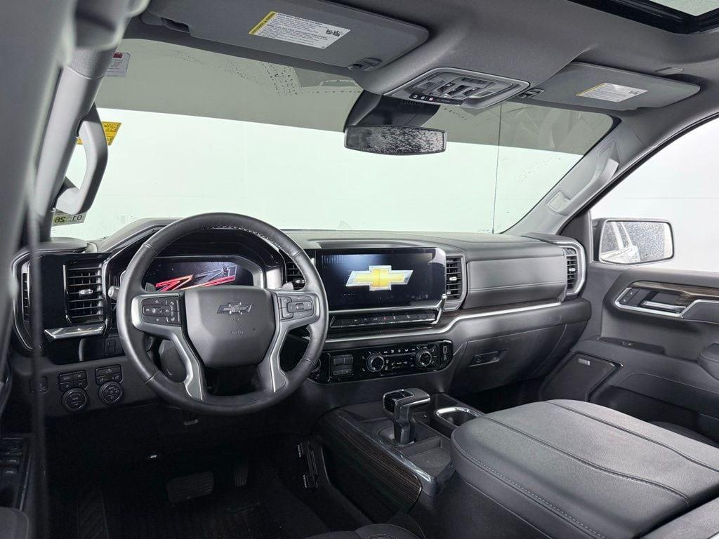 used 2025 Chevrolet Silverado 1500 car, priced at $51,887