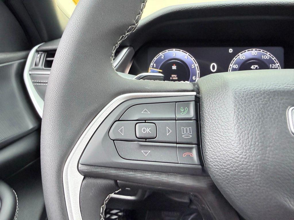 new 2025 Jeep Grand Cherokee L car, priced at $32,625