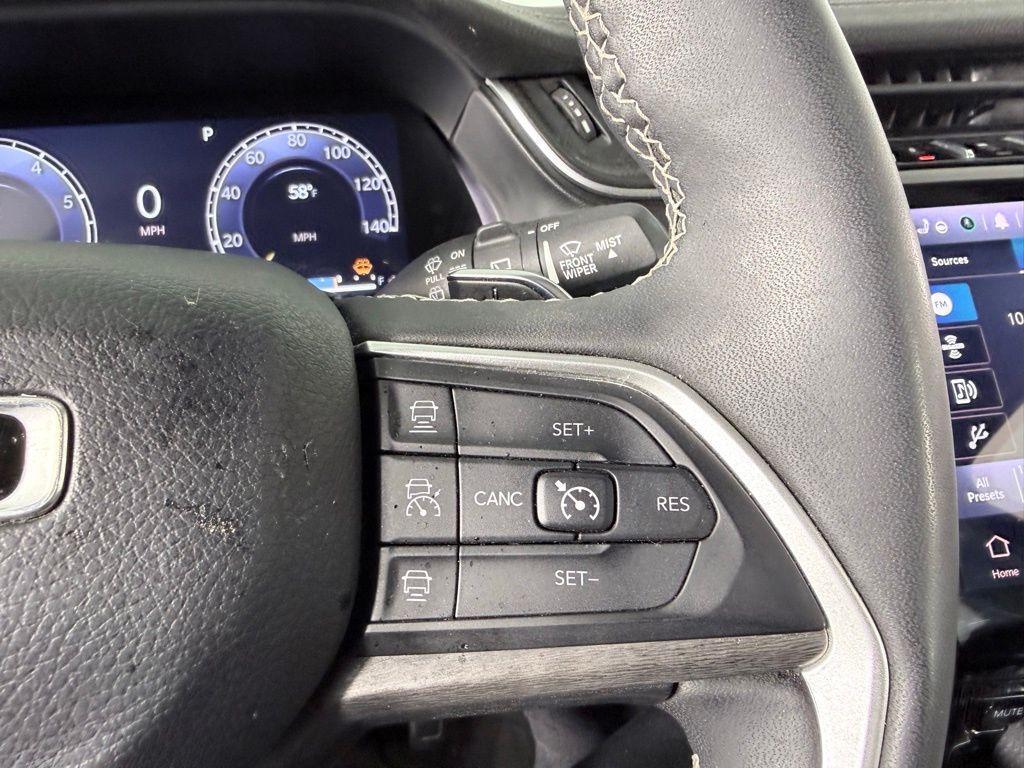 used 2023 Jeep Grand Cherokee car, priced at $24,877