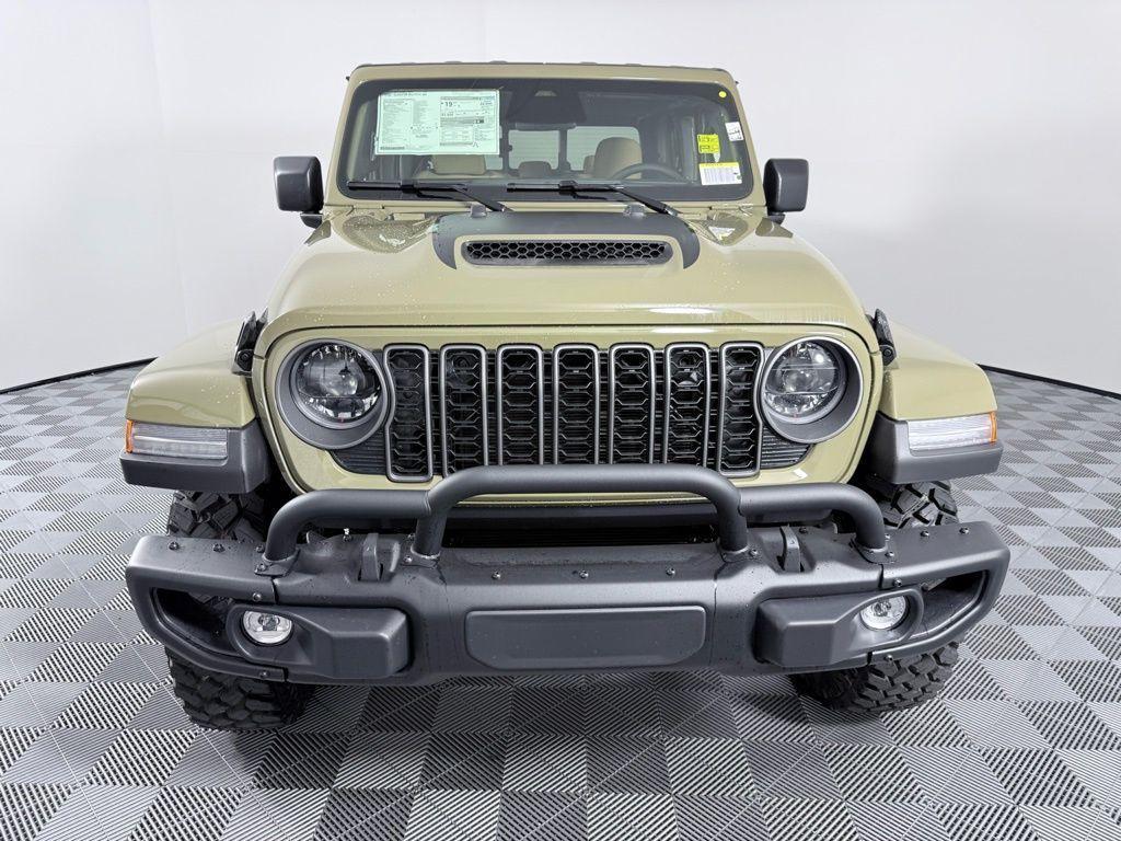 new 2026 Jeep Gladiator car, priced at $48,987