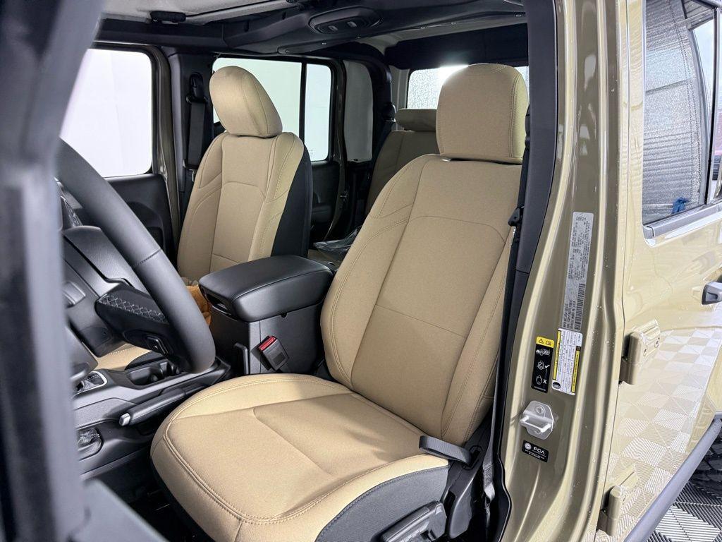 new 2026 Jeep Gladiator car, priced at $48,987