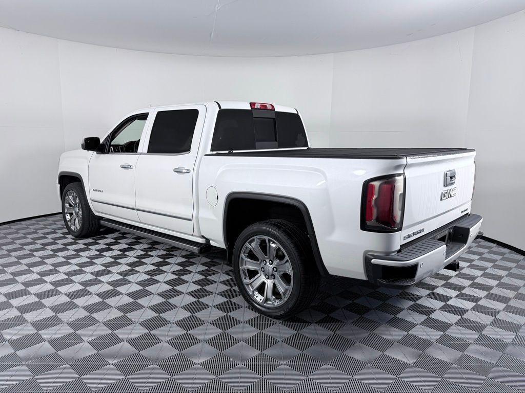 used 2017 GMC Sierra 1500 car, priced at $28,087