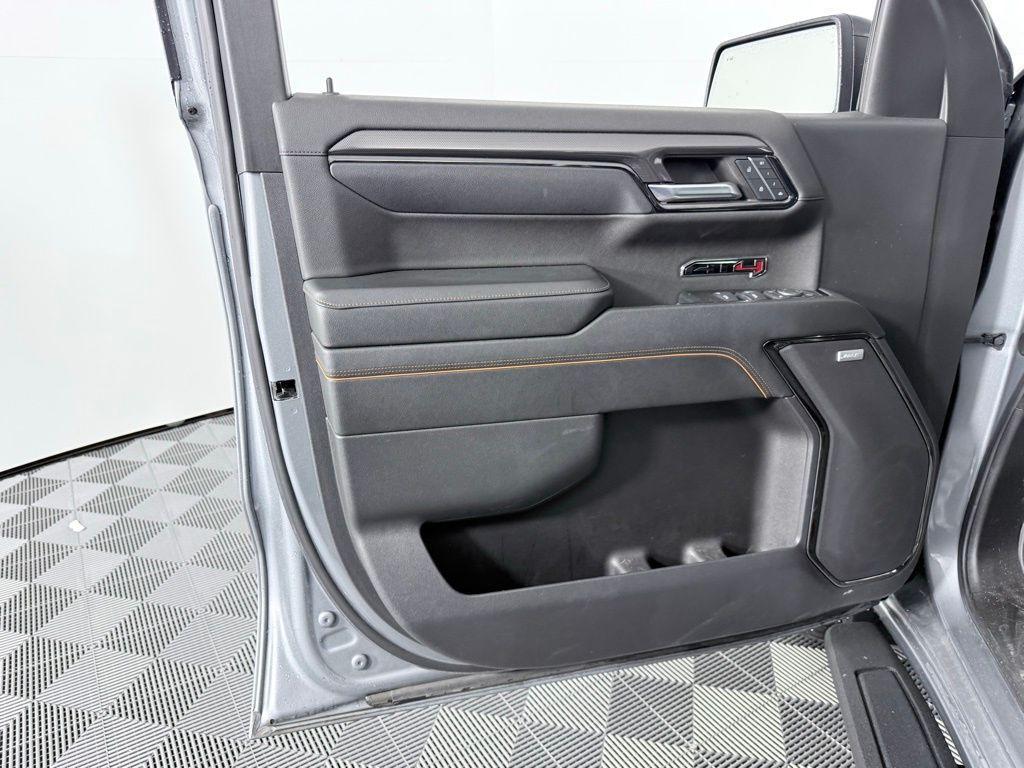 used 2024 GMC Sierra 1500 car, priced at $51,277