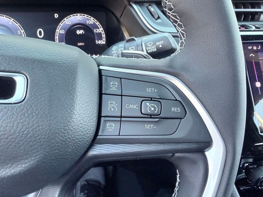 new 2025 Jeep Grand Cherokee L car, priced at $36,520