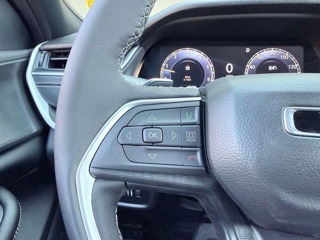 new 2025 Jeep Grand Cherokee L car, priced at $36,520