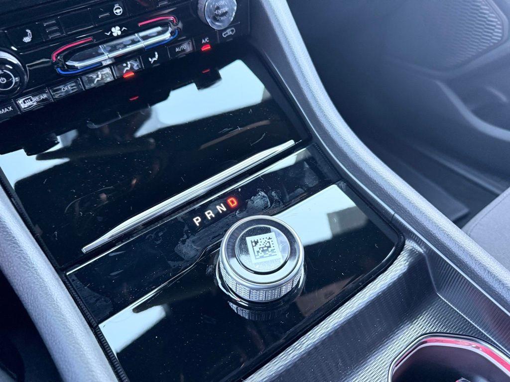 new 2025 Jeep Grand Cherokee L car, priced at $36,520