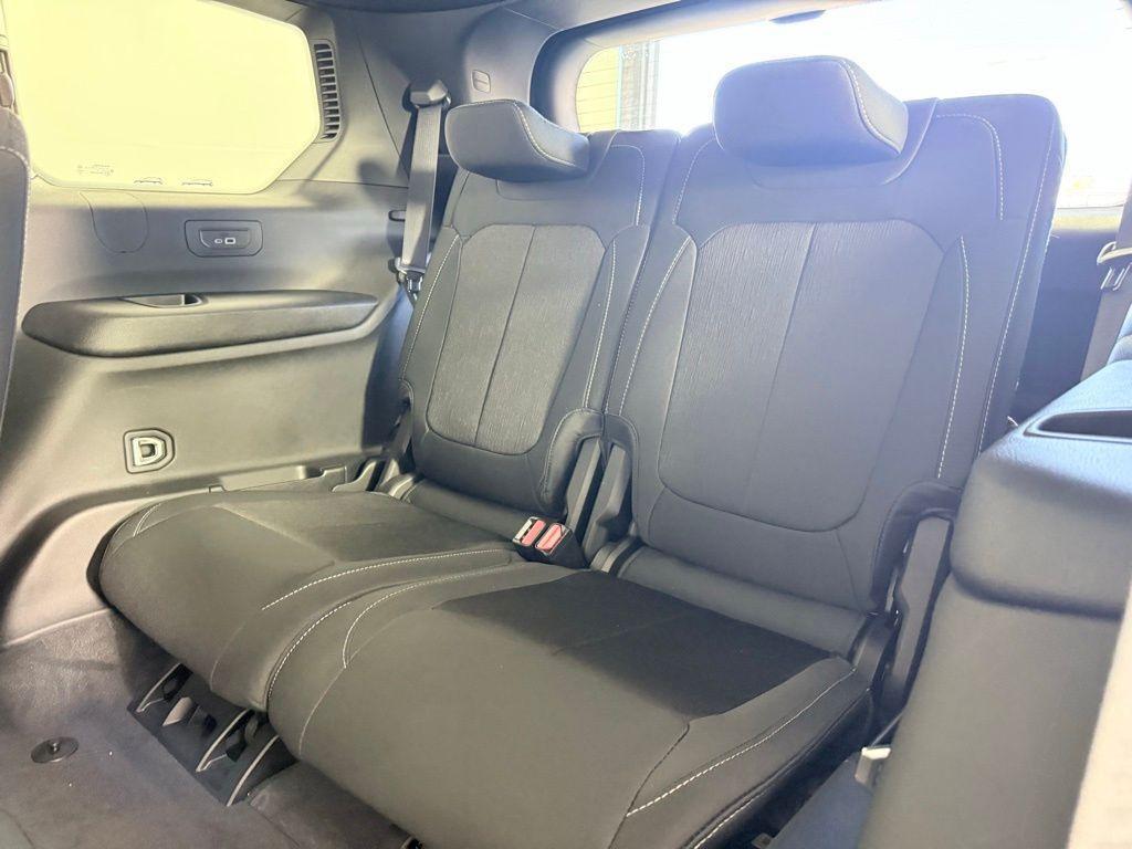 new 2025 Jeep Grand Cherokee L car, priced at $36,520