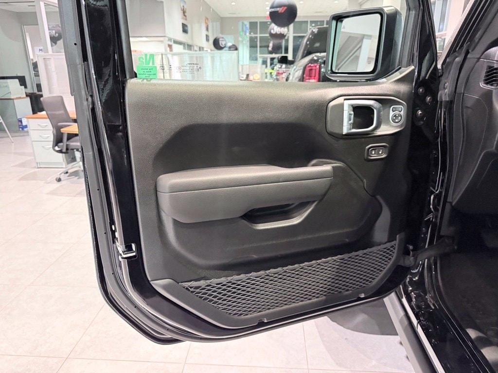 new 2027 Jeep Wrangler car, priced at $75,741