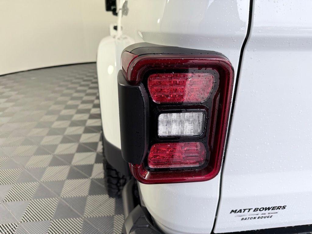 new 2026 Jeep Gladiator car, priced at $55,898