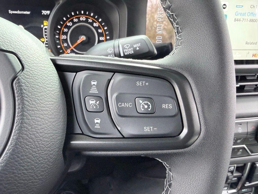 new 2026 Jeep Gladiator car, priced at $55,898