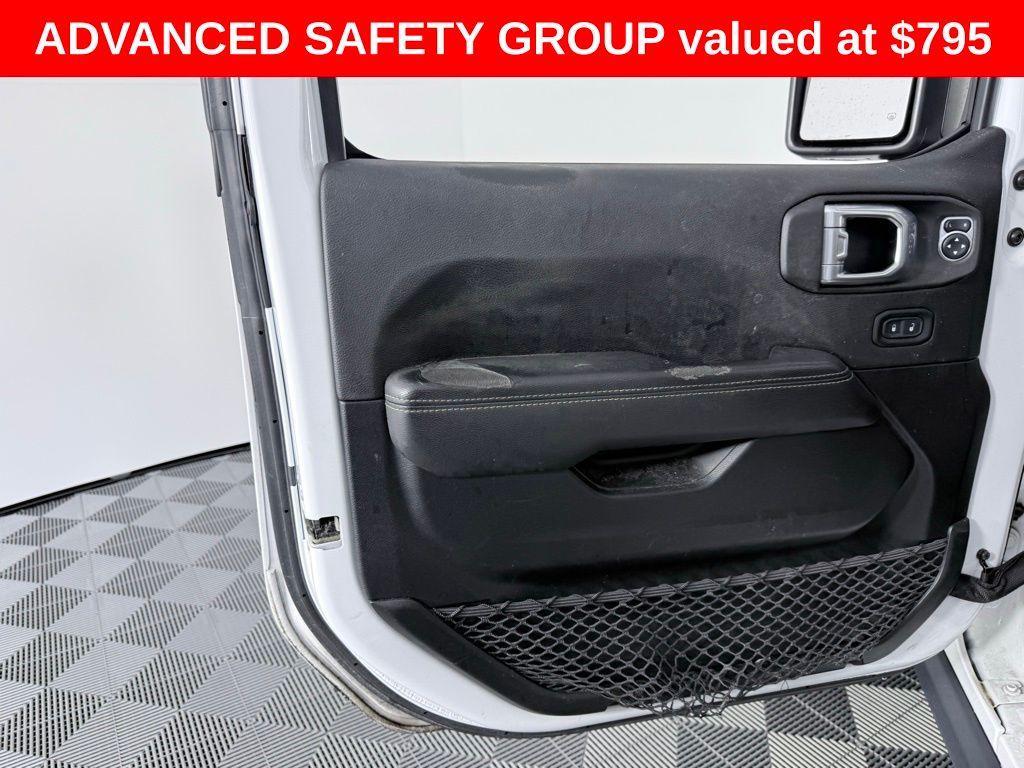 used 2021 Jeep Wrangler Unlimited car, priced at $28,987