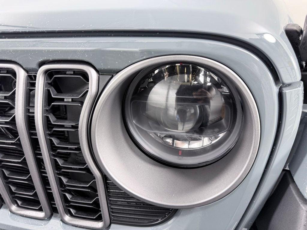 new 2026 Jeep Gladiator car, priced at $41,847