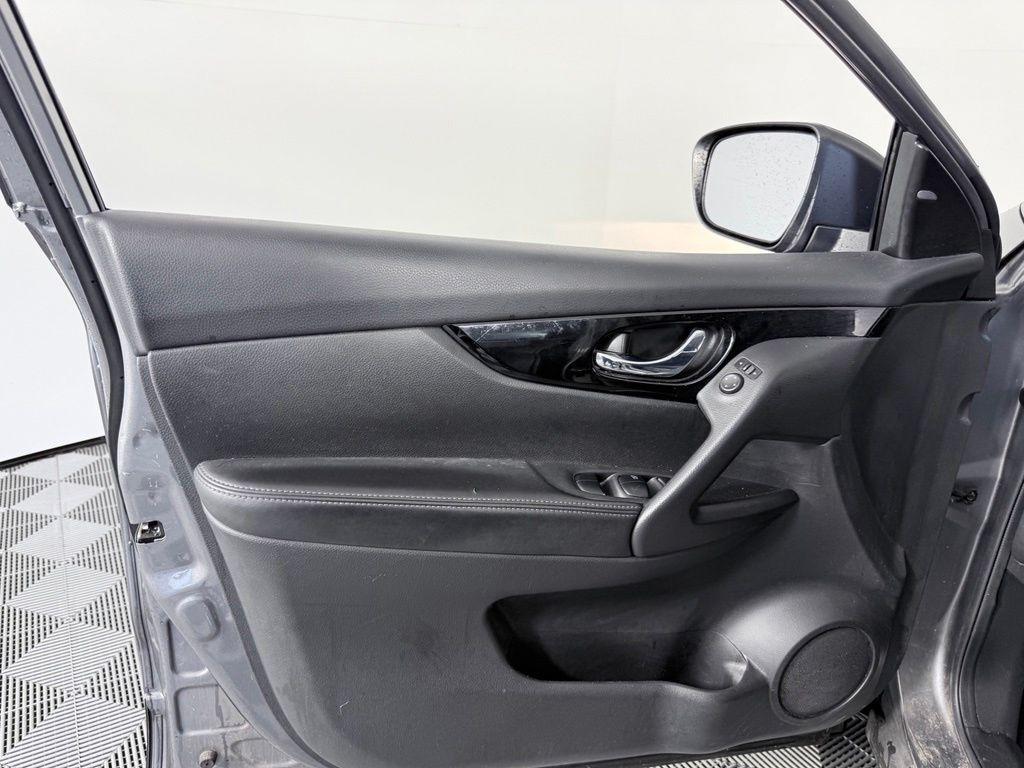 used 2020 Nissan Rogue Sport car, priced at $18,987
