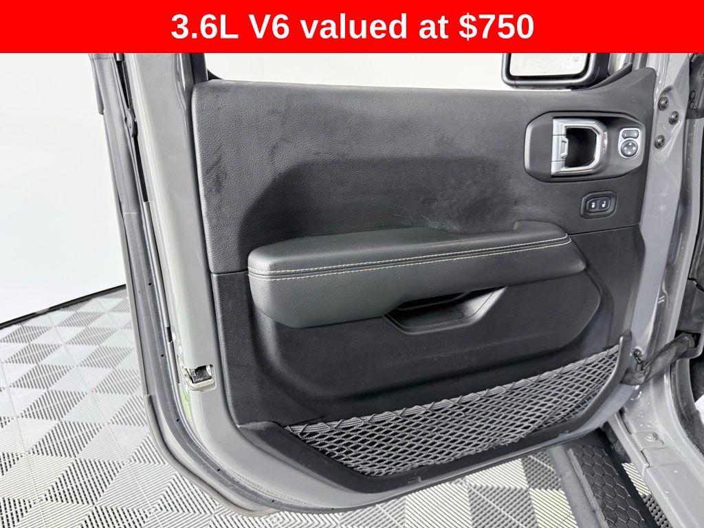 used 2021 Jeep Wrangler Unlimited car, priced at $28,787