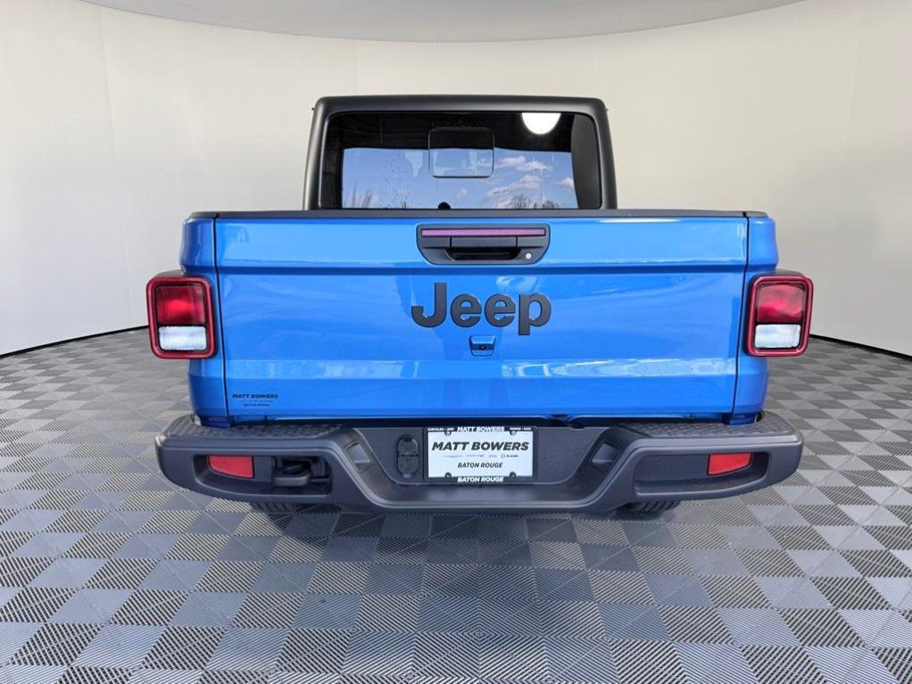 new 2026 Jeep Gladiator car, priced at $44,313