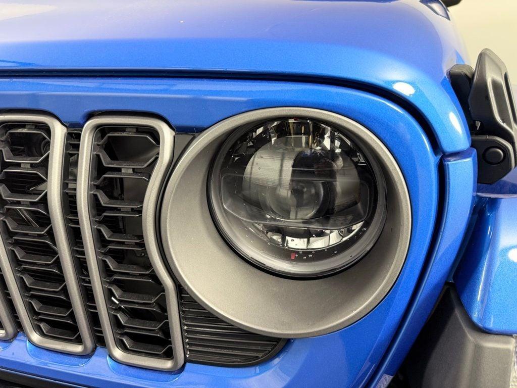 new 2026 Jeep Gladiator car, priced at $44,313