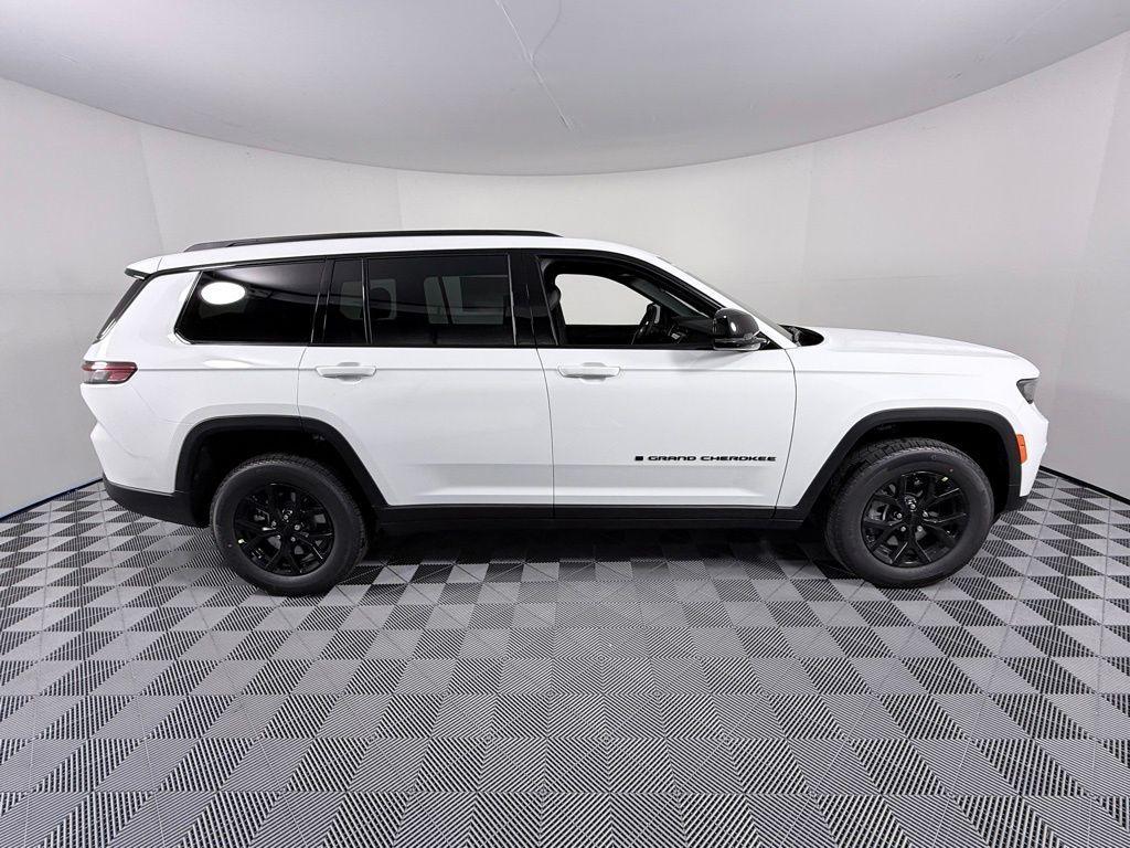 new 2025 Jeep Grand Cherokee L car, priced at $37,135