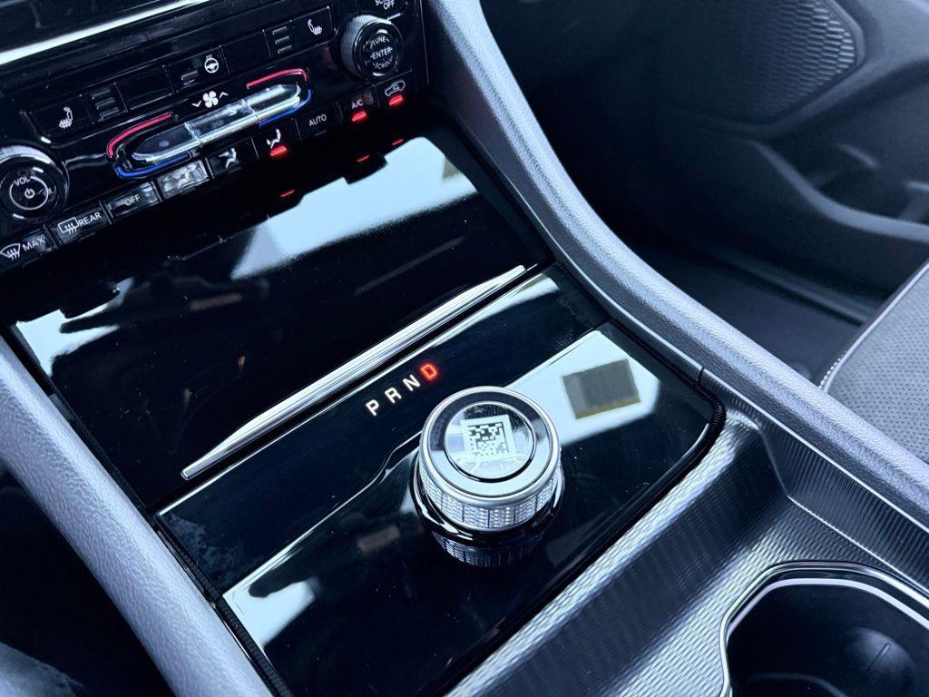 new 2025 Jeep Grand Cherokee L car, priced at $37,135