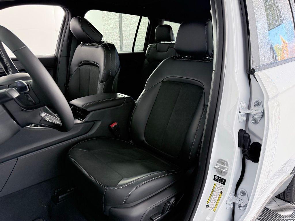 new 2025 Jeep Grand Cherokee L car, priced at $37,135