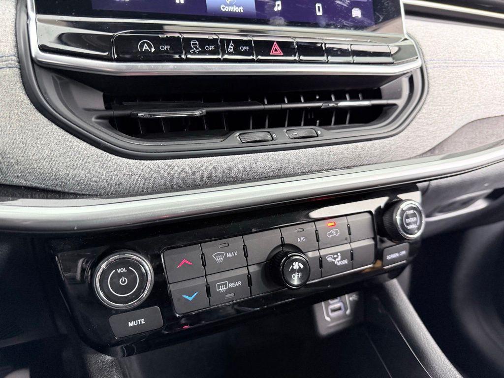 used 2022 Jeep Compass car, priced at $17,887