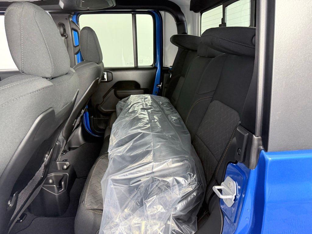 new 2026 Jeep Gladiator car, priced at $51,408