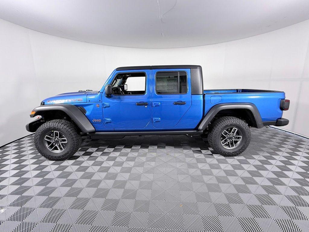 new 2026 Jeep Gladiator car, priced at $51,408