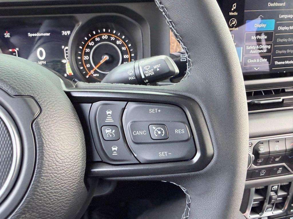 new 2026 Jeep Gladiator car, priced at $51,408