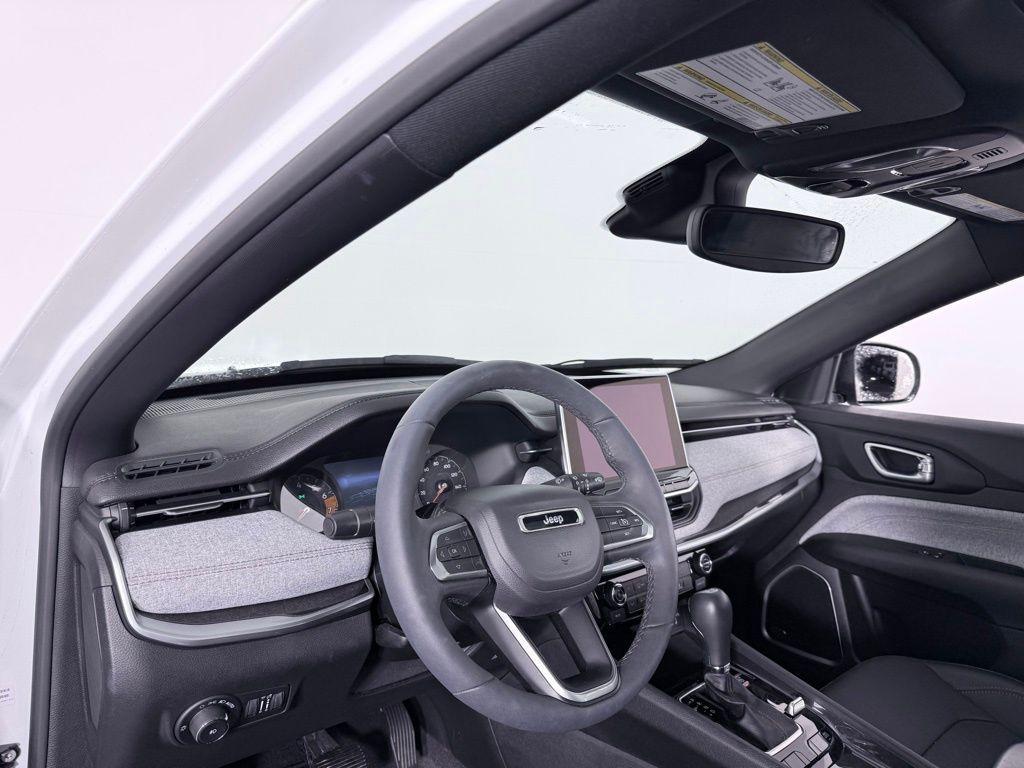 used 2023 Jeep Compass car, priced at $23,887