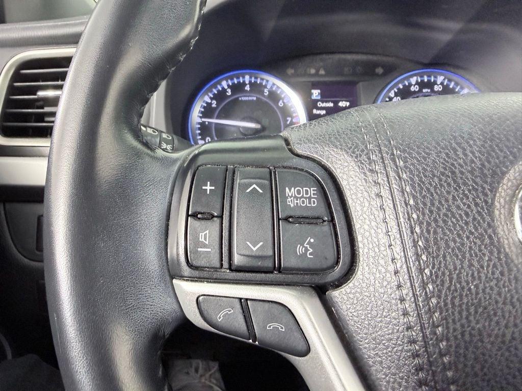 used 2019 Toyota Highlander car, priced at $14,103