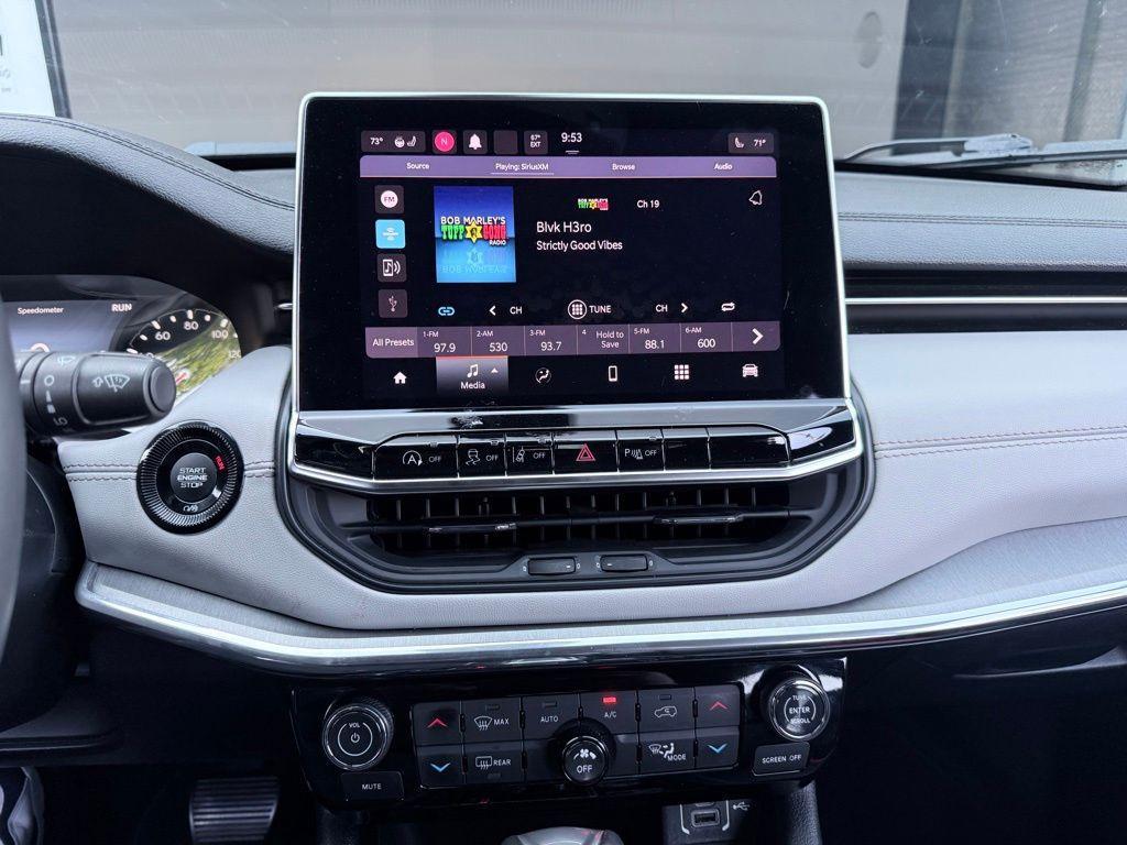 used 2024 Jeep Compass car, priced at $20,887