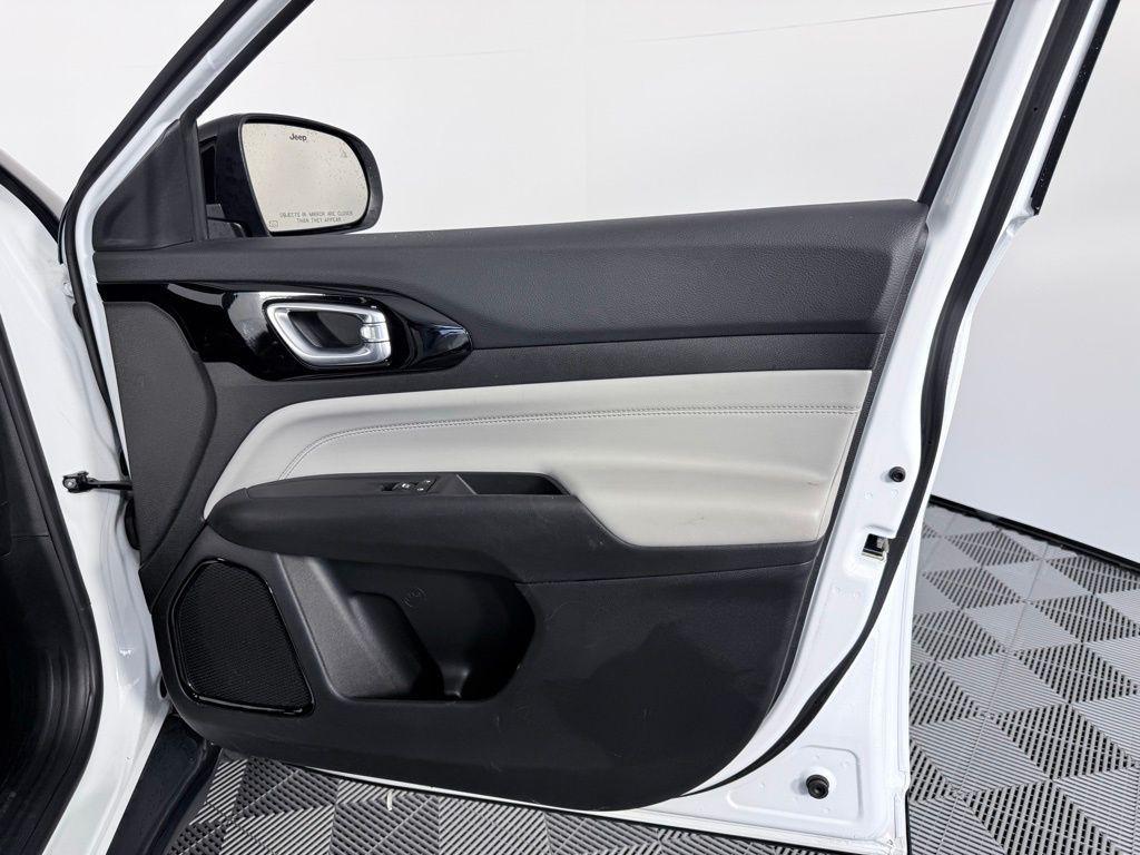 used 2024 Jeep Compass car, priced at $20,887