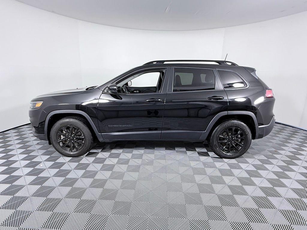 used 2023 Jeep Cherokee car, priced at $22,487