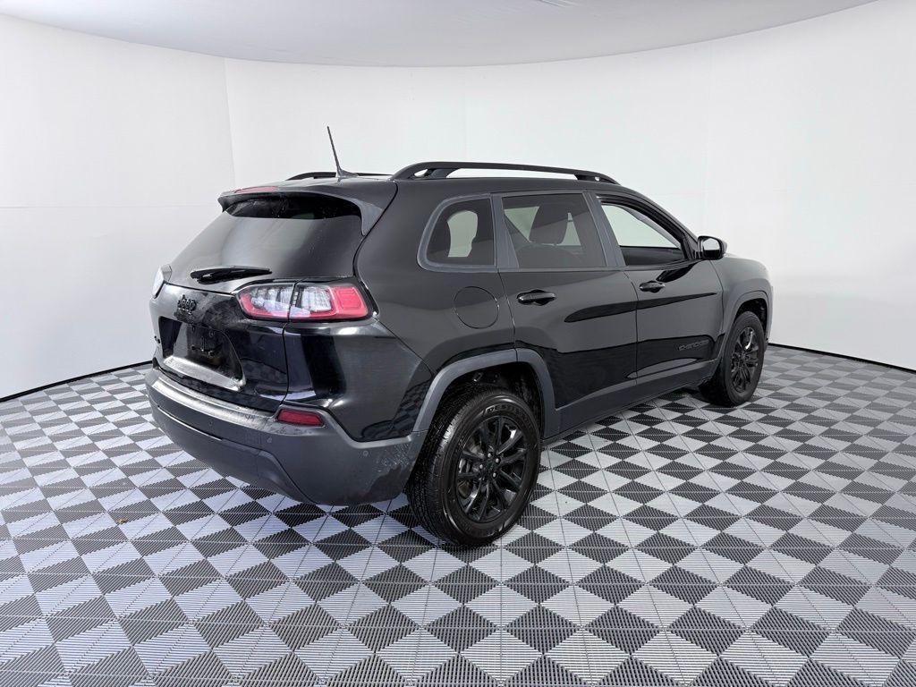 used 2023 Jeep Cherokee car, priced at $22,487