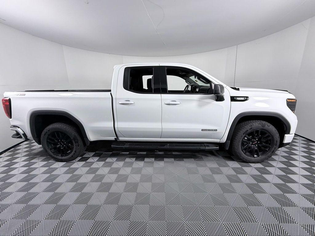 used 2024 GMC Sierra 1500 car, priced at $42,887