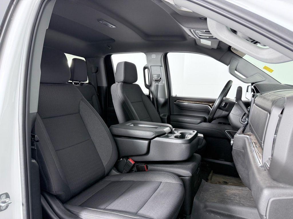 used 2024 GMC Sierra 1500 car, priced at $42,887