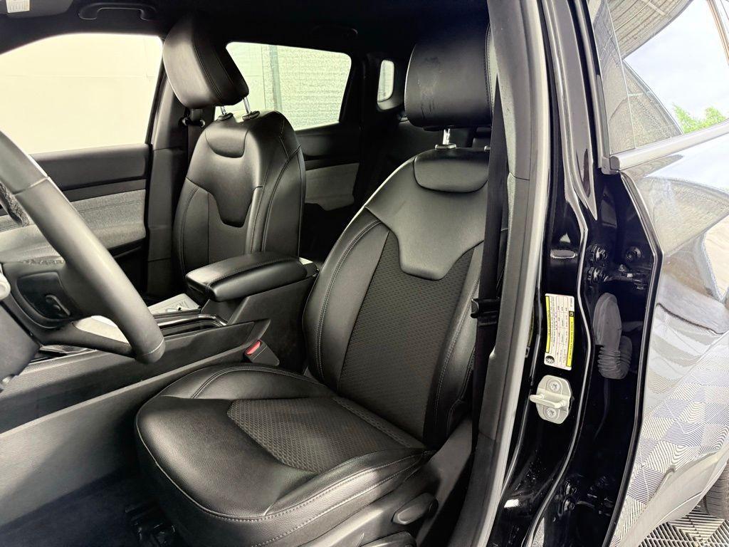 used 2024 Jeep Compass car, priced at $19,487