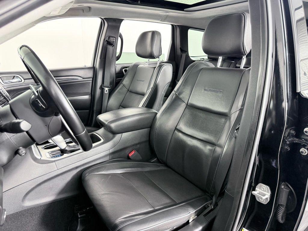 used 2020 Jeep Grand Cherokee car, priced at $25,887