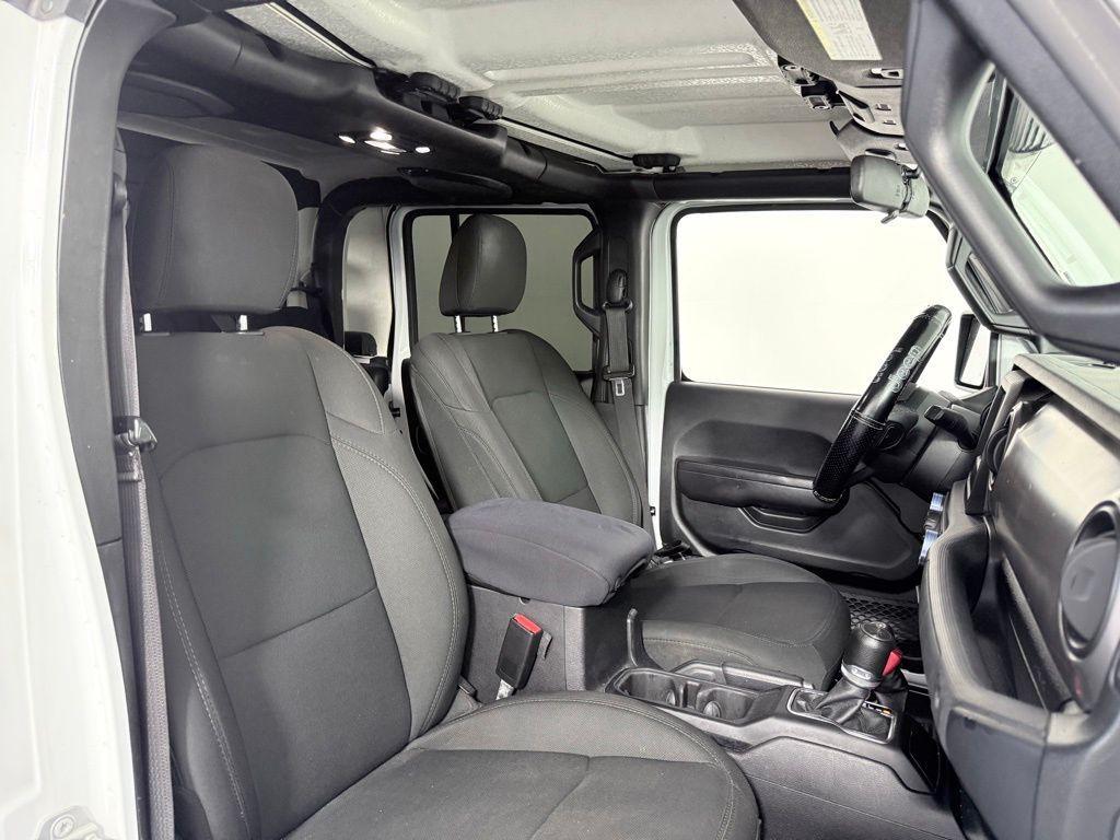 used 2021 Jeep Gladiator car, priced at $25,477