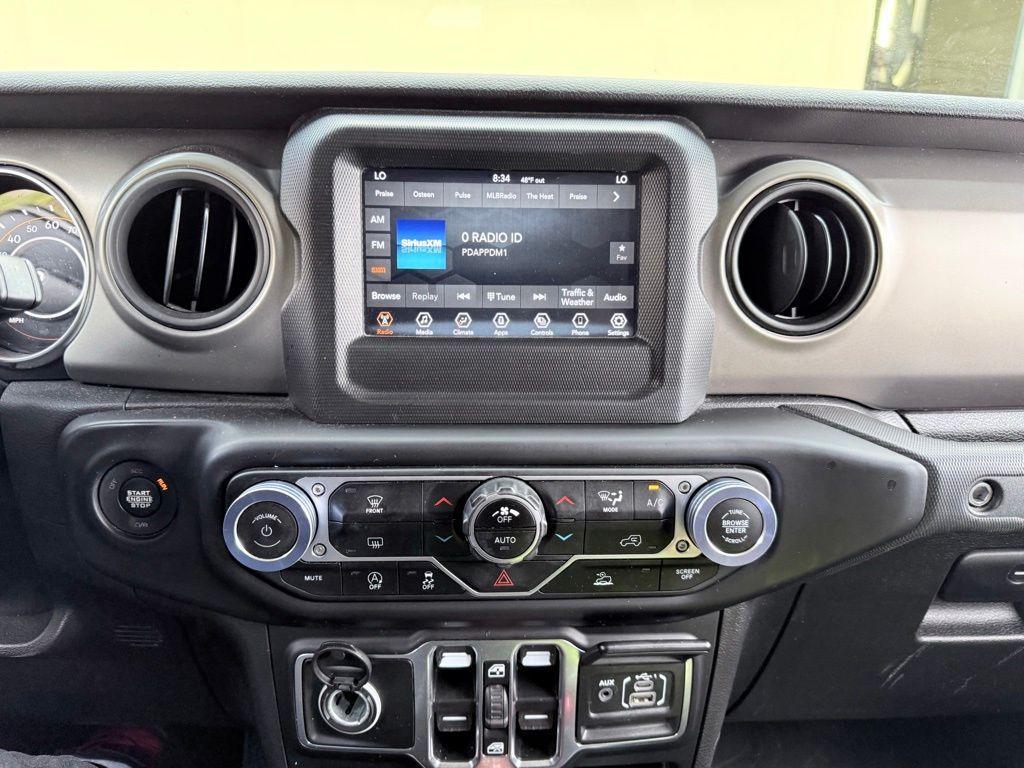 used 2021 Jeep Gladiator car, priced at $25,477