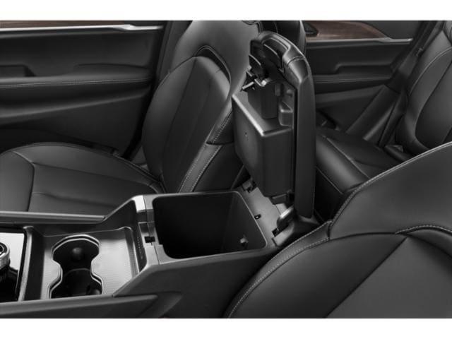 new 2027 Jeep Grand Cherokee car