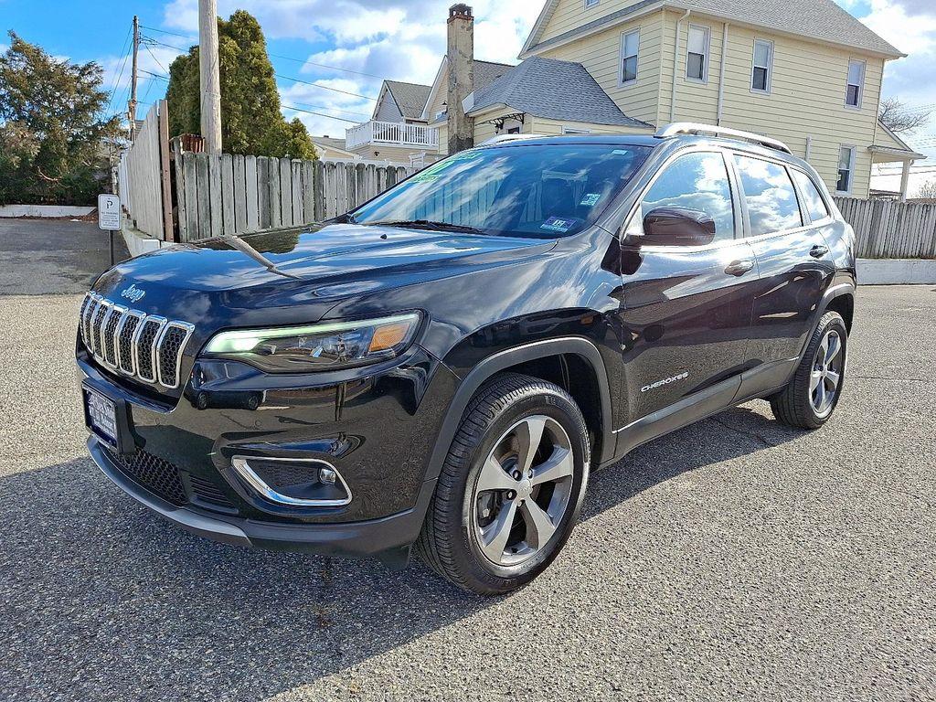 used 2020 Jeep Cherokee car, priced at $14,695