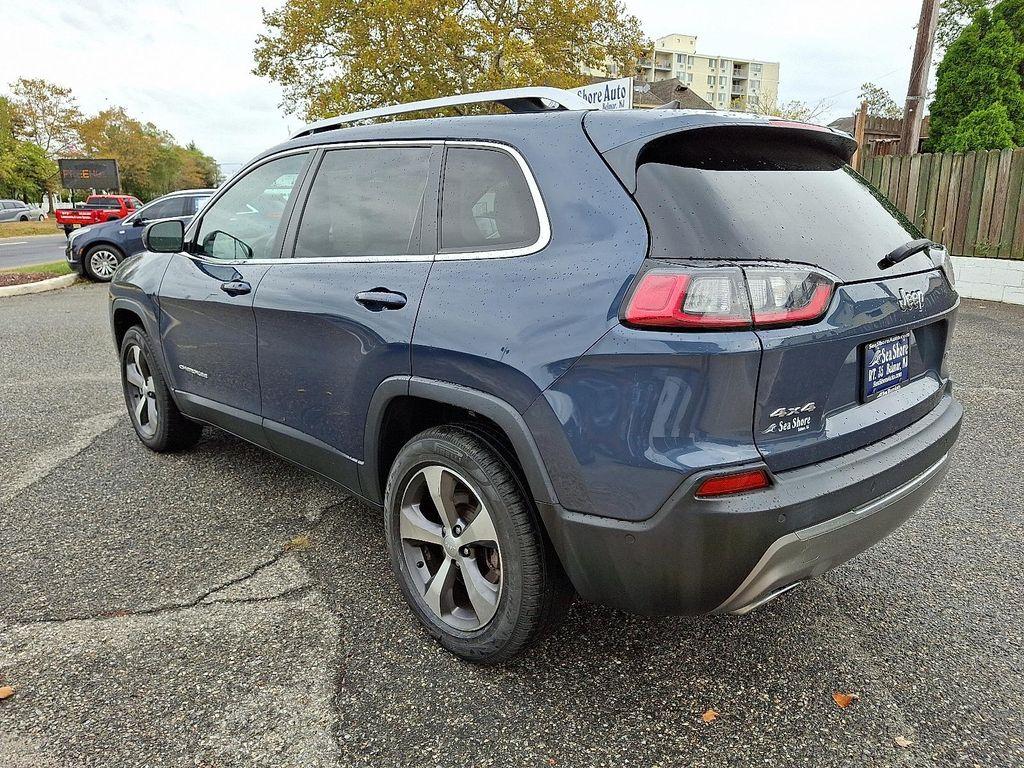 used 2021 Jeep Cherokee car