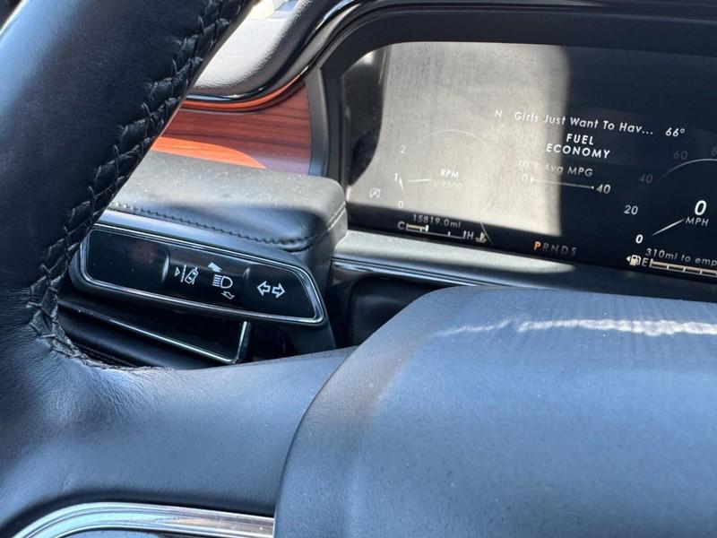 used 2023 Lincoln Nautilus car, priced at $40,719