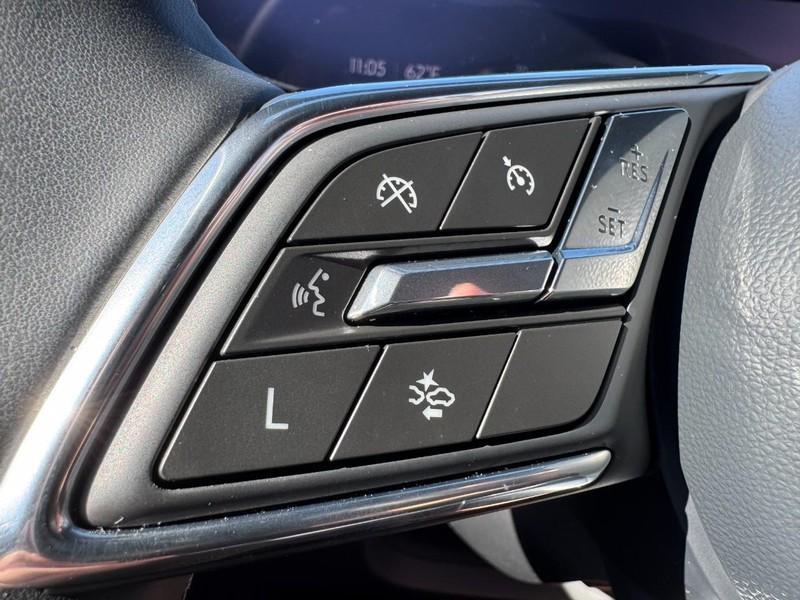 used 2025 Buick Enclave car, priced at $39,995